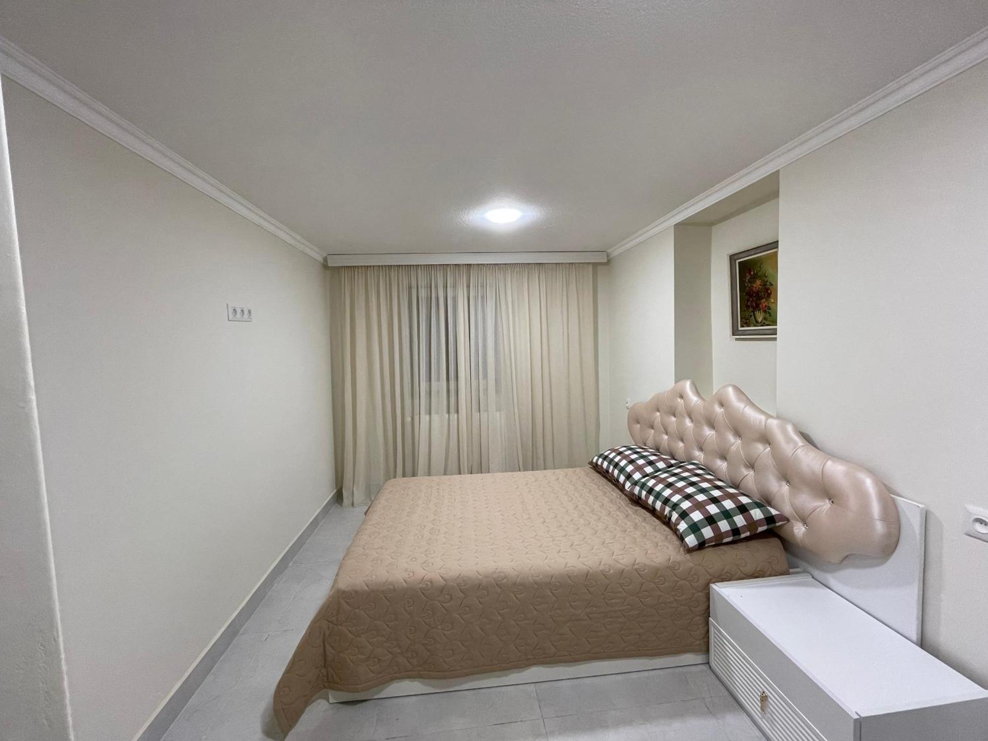 White Stones Apartment Kutaisi Exterior foto